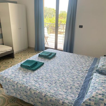 Trentatre Quarantatre Bed and Breakfast Mola di Bari Buitenkant foto