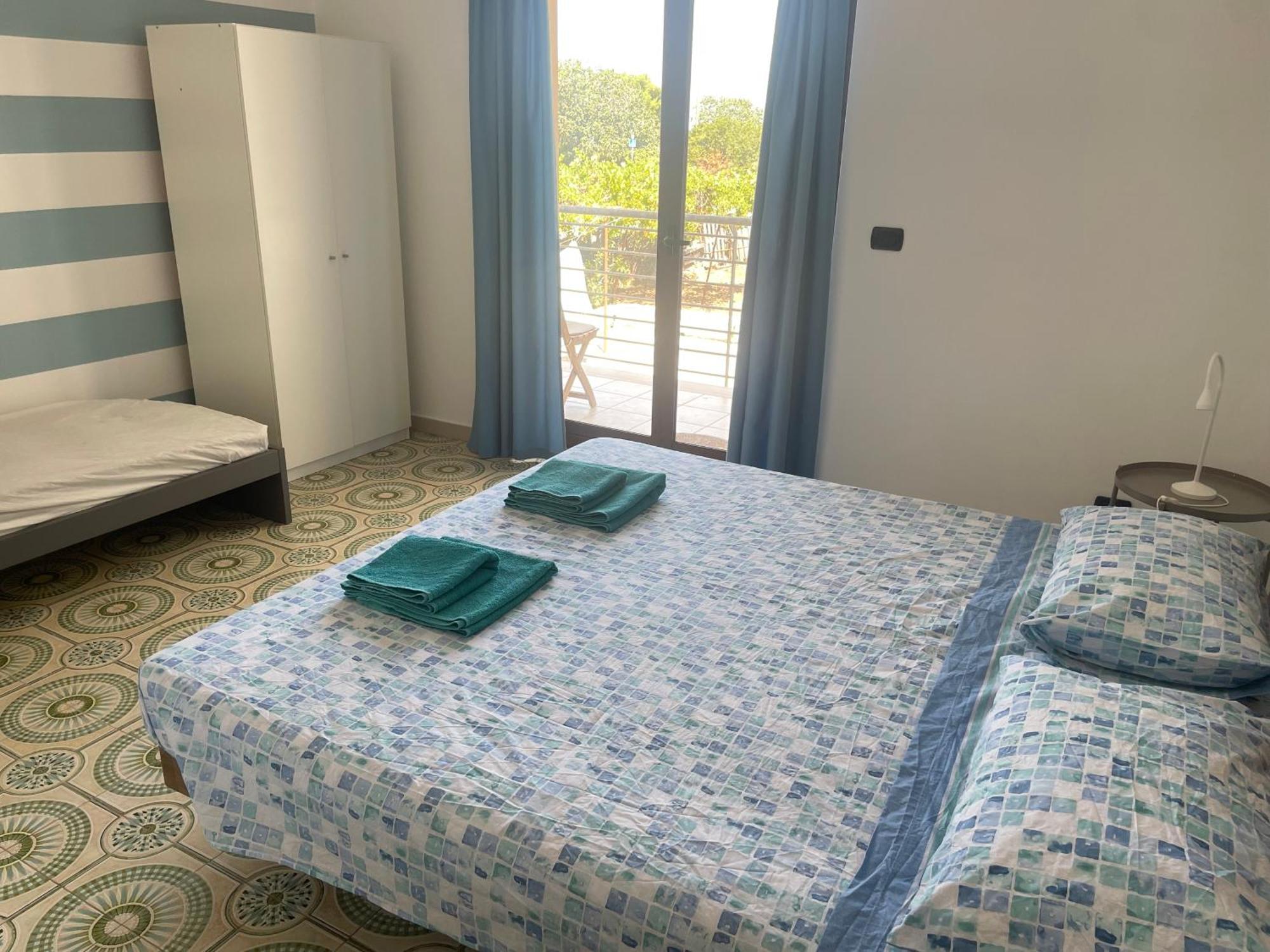 Trentatre Quarantatre Bed and Breakfast Mola di Bari Buitenkant foto