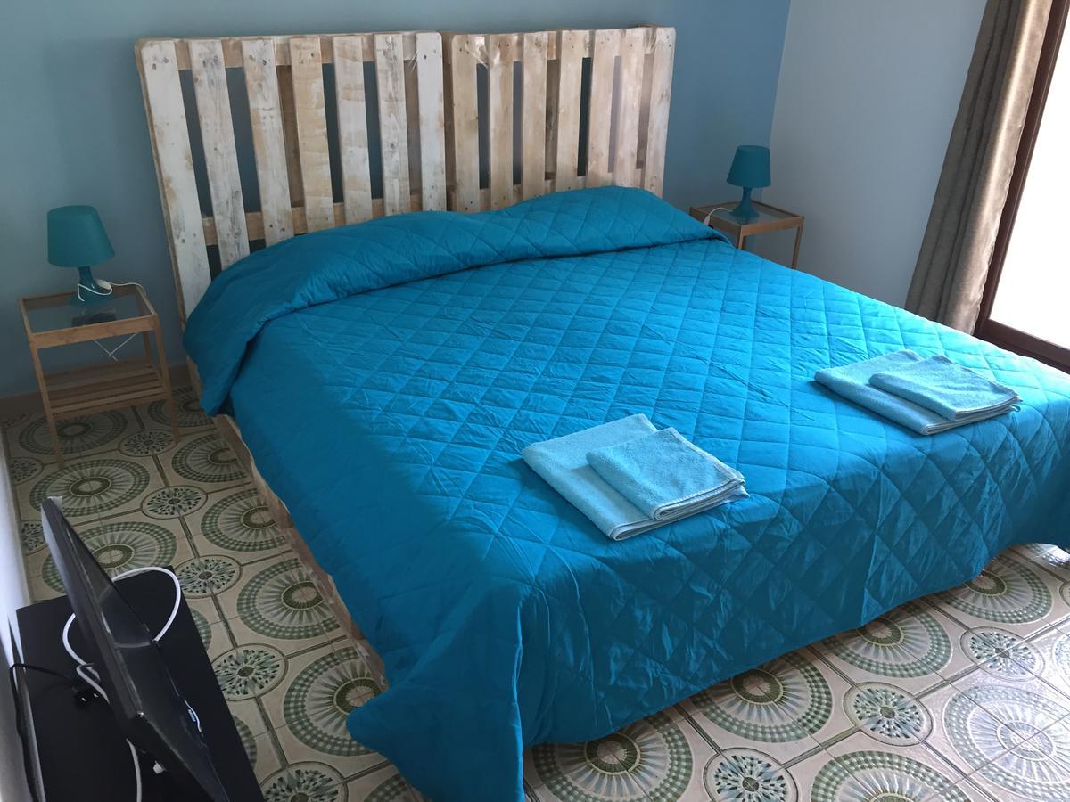 Trentatre Quarantatre Bed and Breakfast Mola di Bari Buitenkant foto